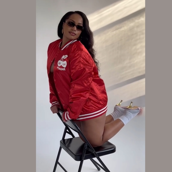 HIJA DE TU MADRE BOMBER JACKET - Picture 7 of 16